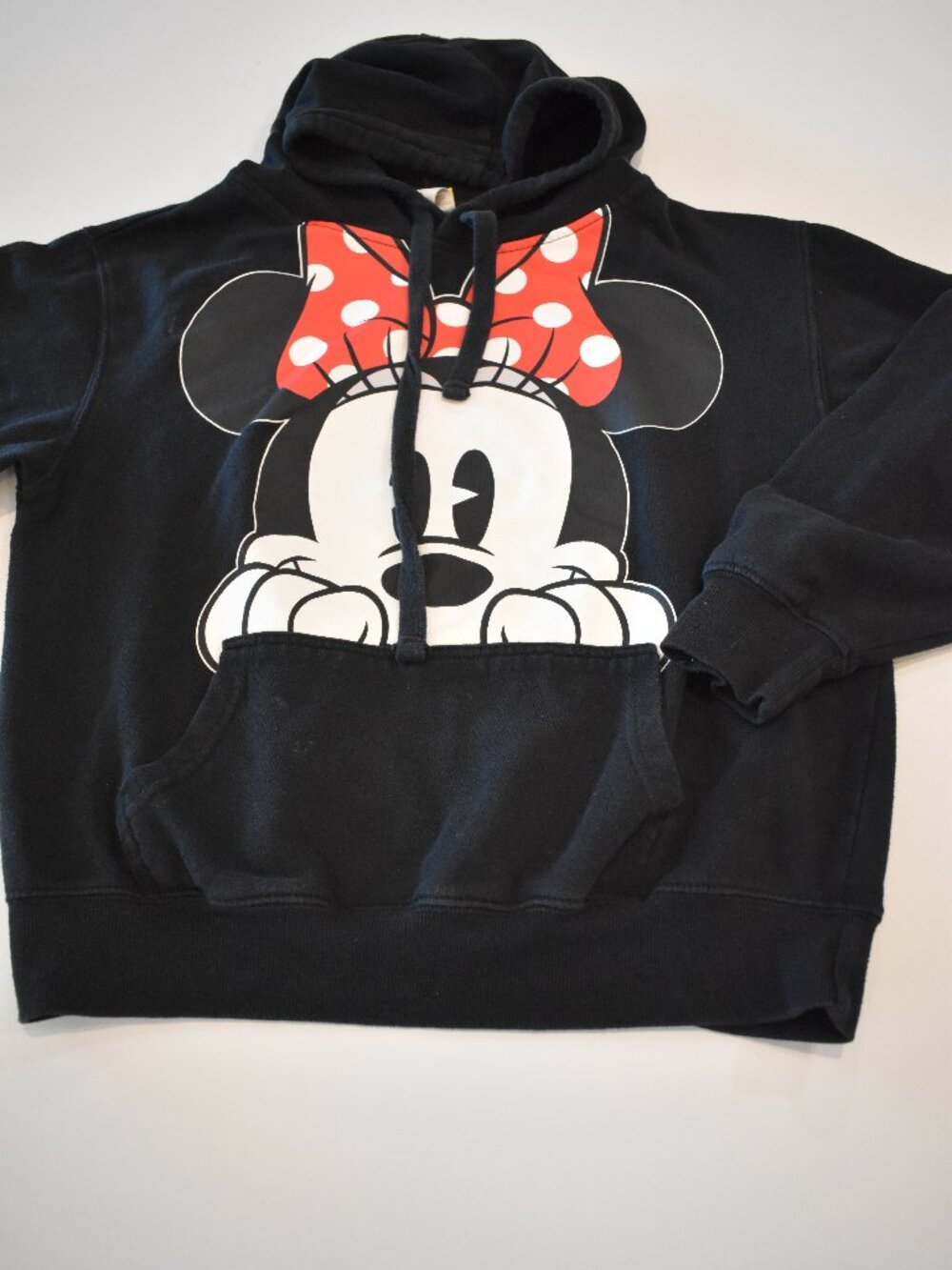 Small Disney Minnie Mouse Women's S Black Hoodie Red Bow Graphic Pullover 34/36